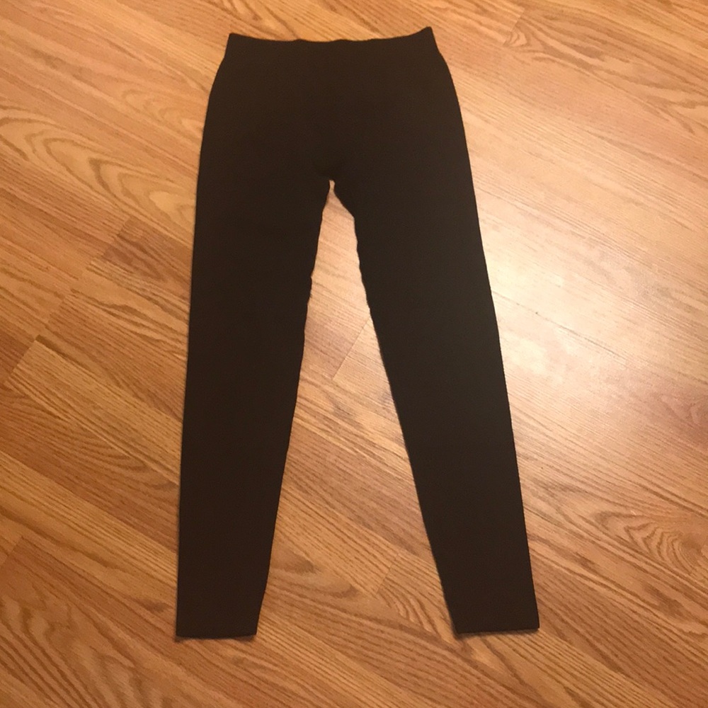 Black leggings